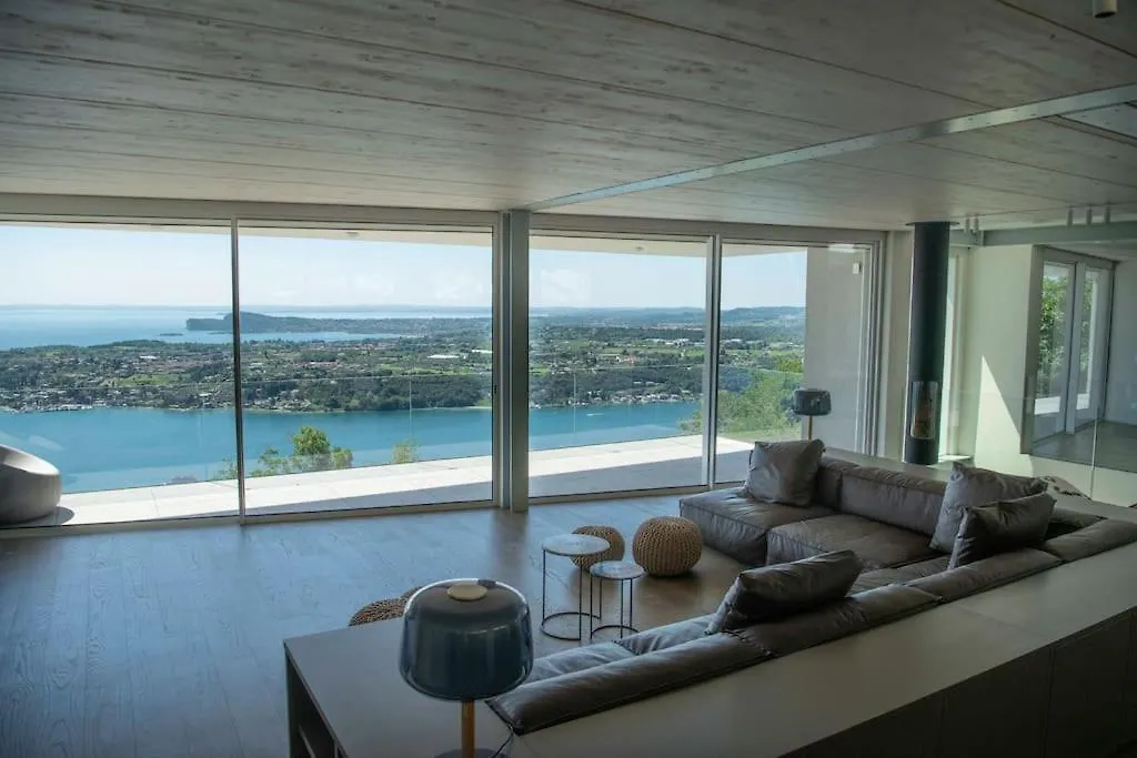 Infinity Villa Salo Italy