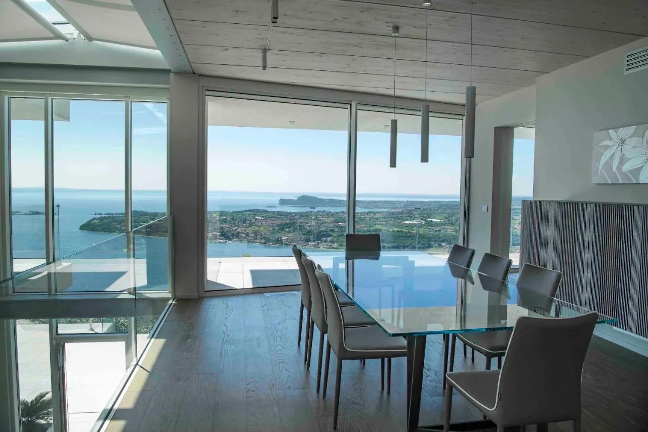 Infinity Villa Salo